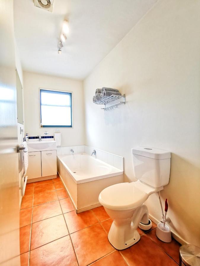 Atarau Grove Holiday House Paraparaumu Dış mekan fotoğraf